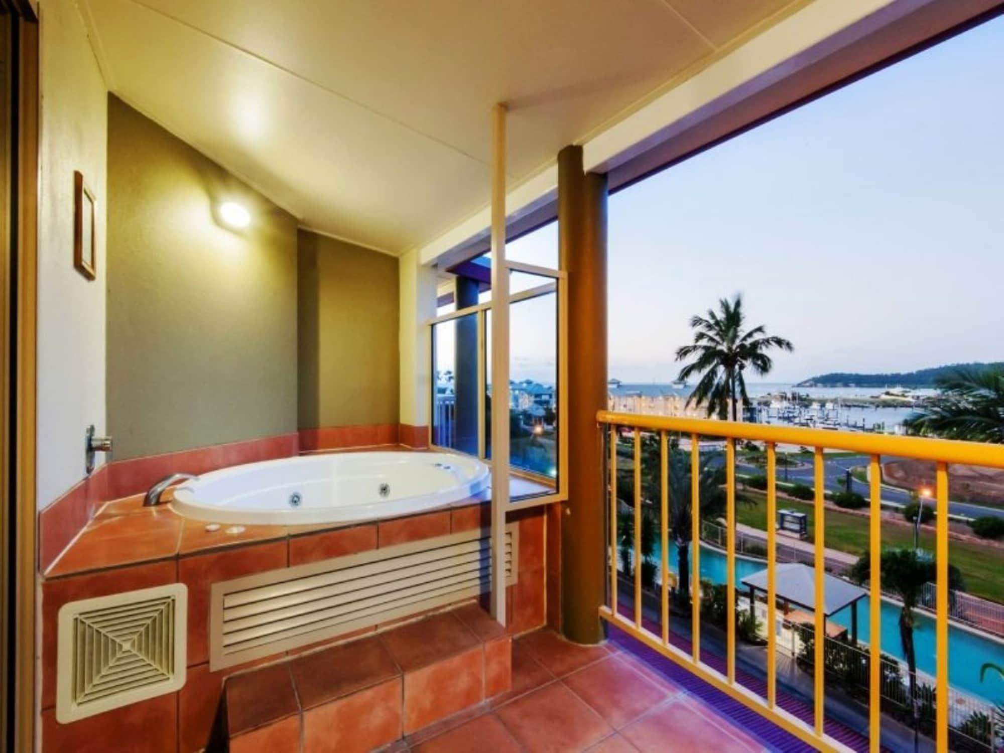 At Boathaven Bay Holiday Apartments Airlie Beach Exteriér fotografie