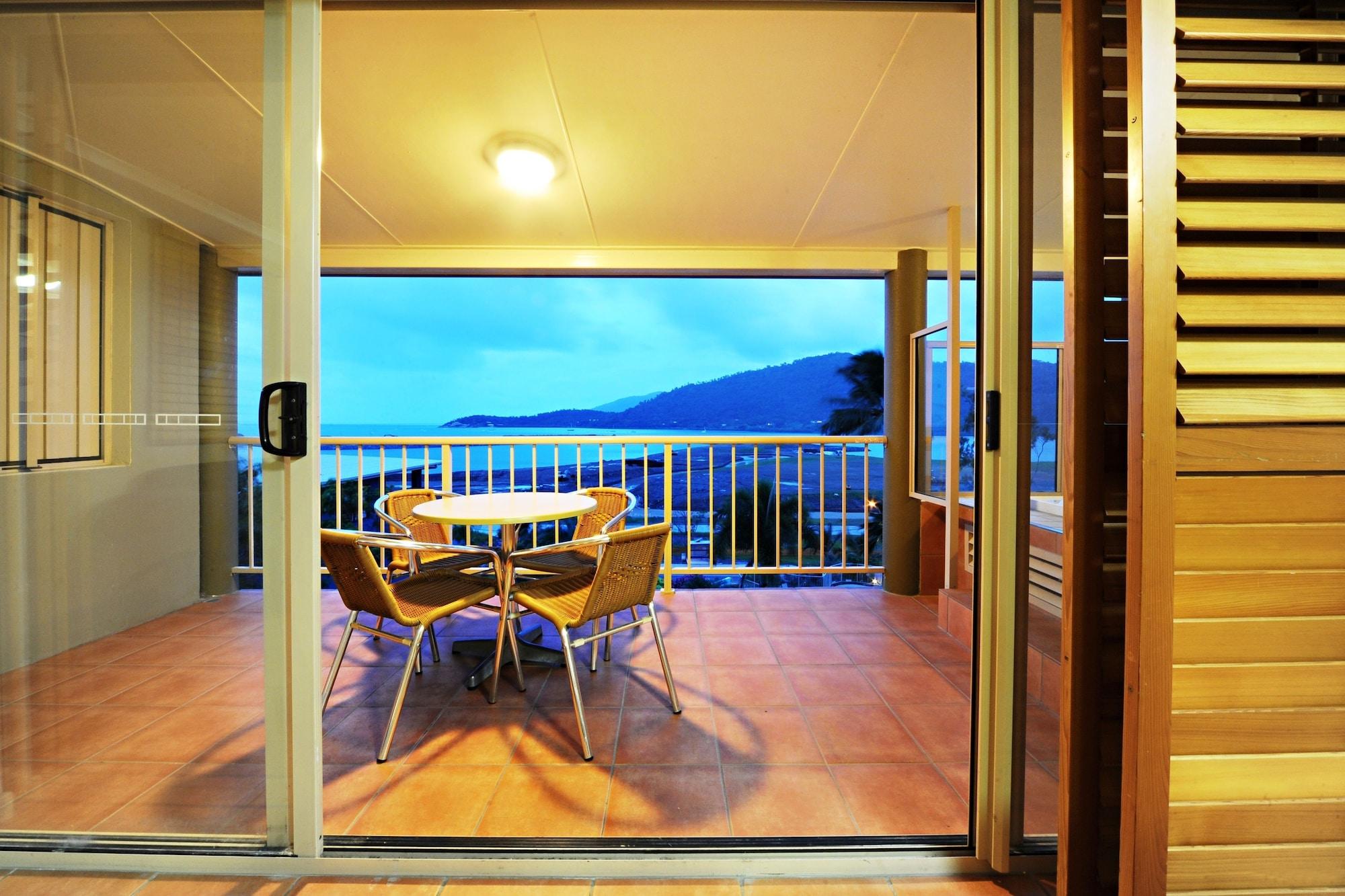 At Boathaven Bay Holiday Apartments Airlie Beach Exteriér fotografie